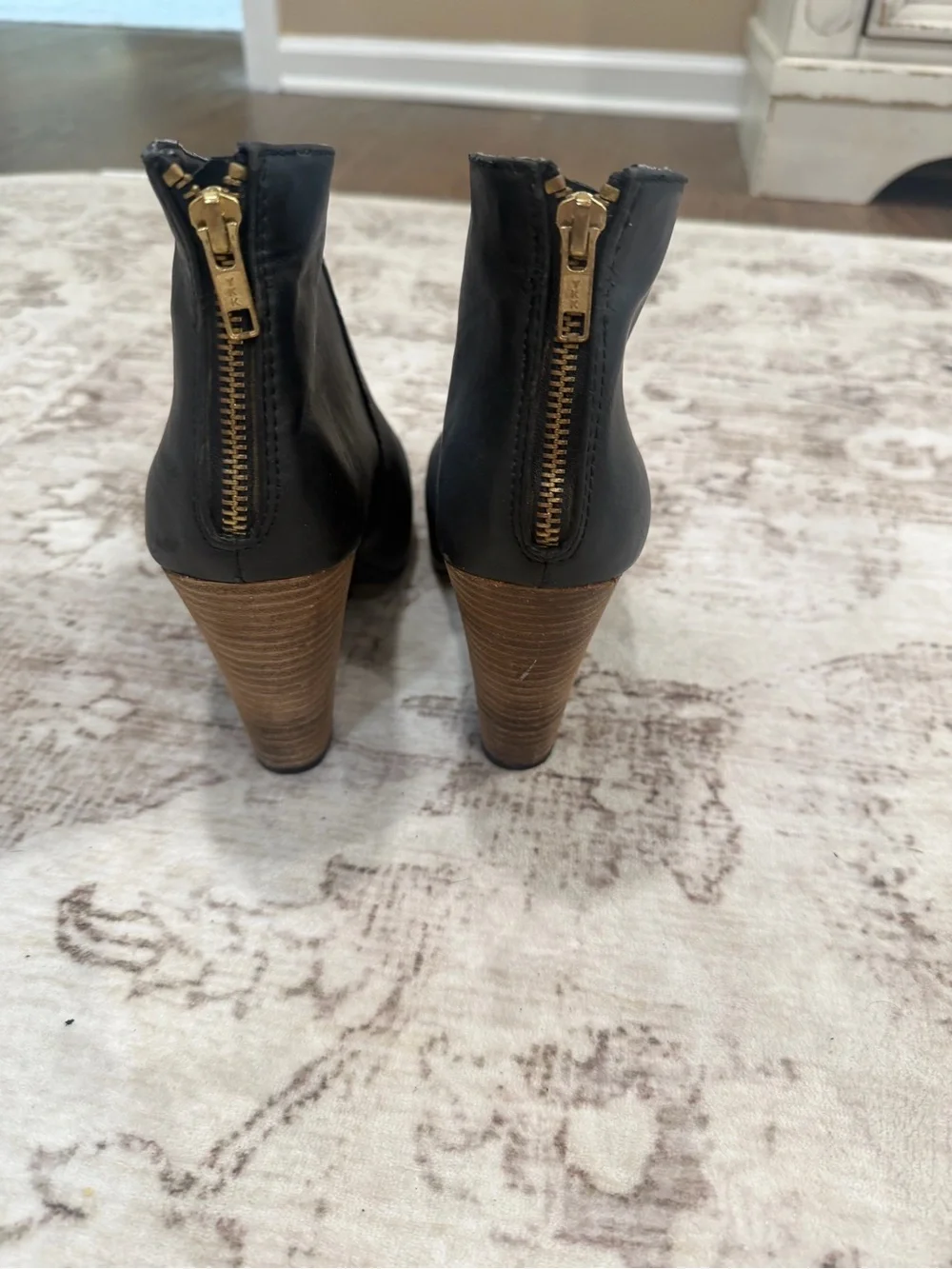 Steve Madden Regainn Black Ankle Bootie